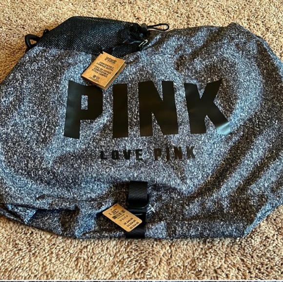 PINK Victoria's Secret Handbags - Pink dufflebag